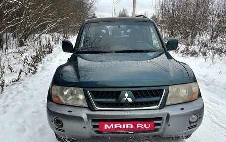 Mitsubishi Pajero III рестайлинг, 2005 год, 599 999 рублей, 3 фотография