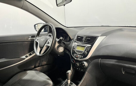 Hyundai Solaris II рестайлинг, 2012 год, 730 000 рублей, 7 фотография