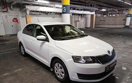 Skoda Rapid I, 2018 год, 1 366 000 рублей, 3 фотография