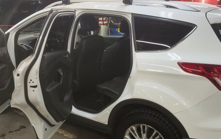 Ford Kuga III, 2014 год, 1 050 000 рублей, 8 фотография