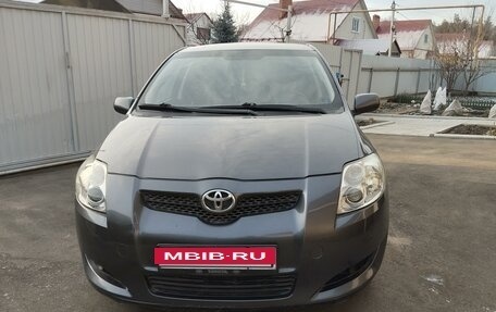 Toyota Auris II, 2008 год, 670 000 рублей, 3 фотография