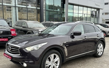 Infiniti QX70, 2013 год, 2 949 000 рублей, 1 фотография