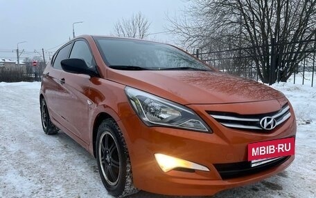 Hyundai Solaris II рестайлинг, 2014 год, 900 000 рублей, 12 фотография