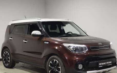 KIA Soul II рестайлинг, 2017 год, 1 688 000 рублей, 2 фотография