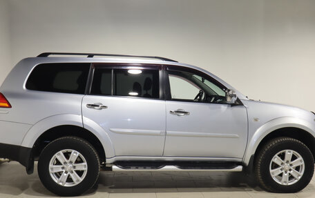 Mitsubishi Pajero Sport II рестайлинг, 2012 год, 1 810 000 рублей, 7 фотография