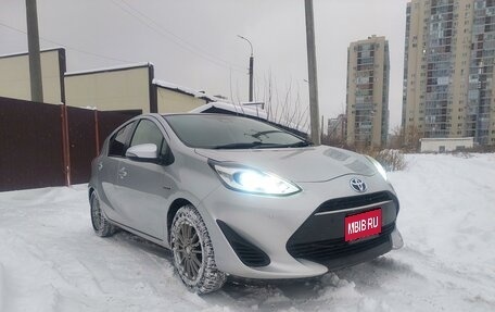 Toyota Aqua I, 2018 год, 1 380 000 рублей, 1 фотография