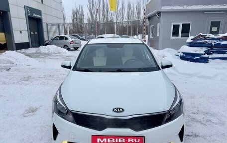 KIA Rio IV, 2020 год, 1 415 000 рублей, 5 фотография