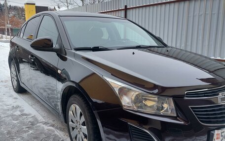 Chevrolet Cruze II, 2013 год, 890 000 рублей, 2 фотография