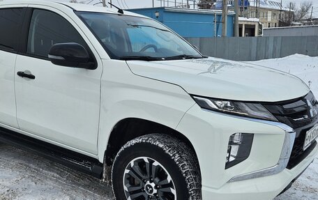 Mitsubishi L200 IV рестайлинг, 2023 год, 4 300 000 рублей, 3 фотография