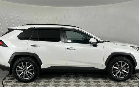 Toyota RAV4, 2020 год, 4 150 000 рублей, 4 фотография