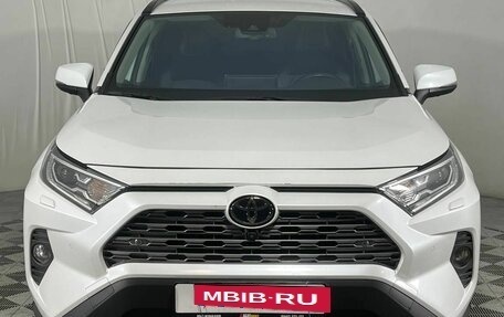 Toyota RAV4, 2020 год, 4 150 000 рублей, 2 фотография