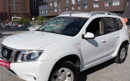 Nissan Terrano III, 2015 год, 1 019 000 рублей, 1 фотография