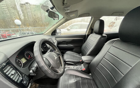 Mitsubishi Outlander III рестайлинг 3, 2014 год, 1 199 000 рублей, 12 фотография