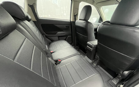 Mitsubishi Outlander III рестайлинг 3, 2014 год, 1 199 000 рублей, 24 фотография