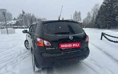 Nissan Qashqai, 2011 год, 1 050 000 рублей, 13 фотография