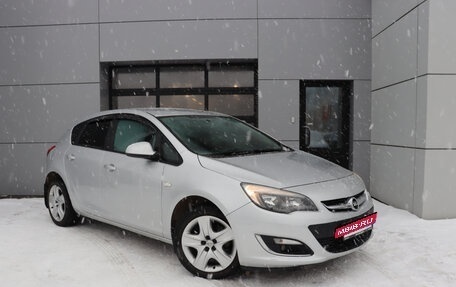 Opel Astra J, 2013 год, 793 000 рублей, 3 фотография