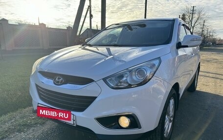 Hyundai ix35 I рестайлинг, 2012 год, 1 570 000 рублей, 2 фотография