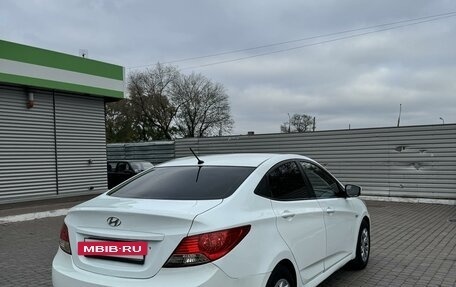 Hyundai Solaris II рестайлинг, 2013 год, 630 000 рублей, 10 фотография