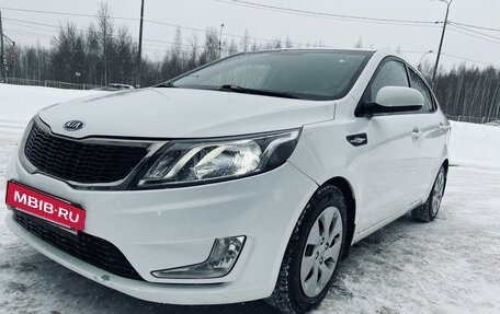 KIA Rio III рестайлинг, 2012 год, 800 000 рублей, 2 фотография