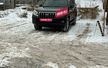 Toyota Land Cruiser Prado 150 рестайлинг 2, 2010 год, 2 550 000 рублей, 11 фотография