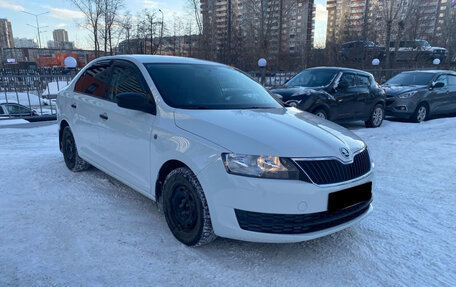 Skoda Rapid I, 2017 год, 1 249 000 рублей, 2 фотография