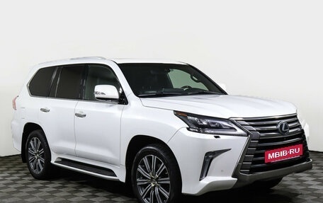 Lexus LX III, 2017 год, 7 697 000 рублей, 3 фотография