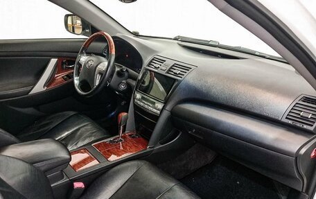 Toyota Camry, 2008 год, 1 148 000 рублей, 13 фотография