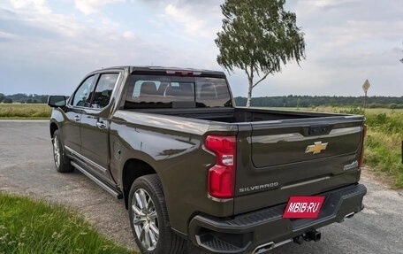 Chevrolet Silverado, 2024 год, 13 323 012 рублей, 4 фотография