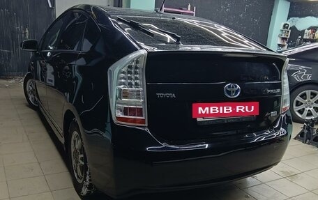 Toyota Prius, 2010 год, 1 280 000 рублей, 4 фотография