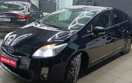 Toyota Prius, 2010 год, 1 280 000 рублей, 9 фотография