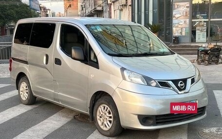 Nissan NV200, 2014 год, 1 650 000 рублей, 2 фотография