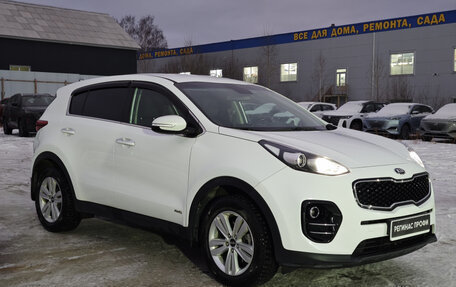 KIA Sportage IV рестайлинг, 2018 год, 2 385 000 рублей, 3 фотография