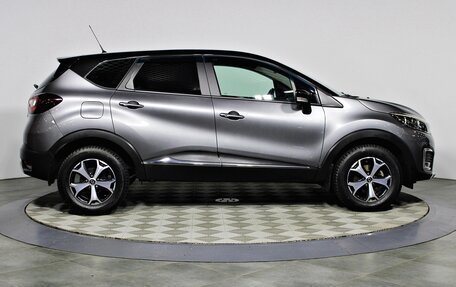 Renault Kaptur I рестайлинг, 2017 год, 1 567 000 рублей, 8 фотография