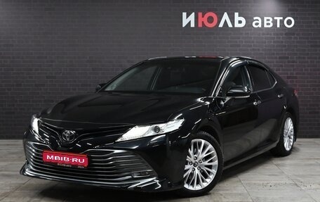 Toyota Camry, 2019 год, 3 250 000 рублей, 1 фотография