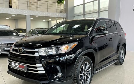 Toyota Highlander III, 2017 год, 4 157 000 рублей, 5 фотография