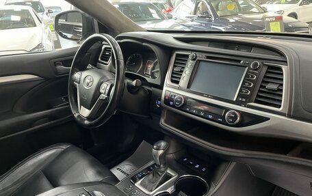 Toyota Highlander III, 2017 год, 4 157 000 рублей, 22 фотография