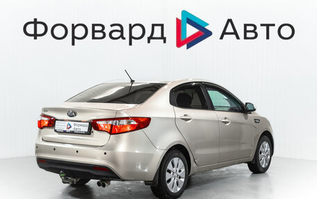 KIA Rio III рестайлинг, 2013 год, 920 000 рублей, 7 фотография