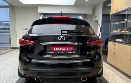 Infiniti FX II, 2011 год, 2 400 000 рублей, 6 фотография