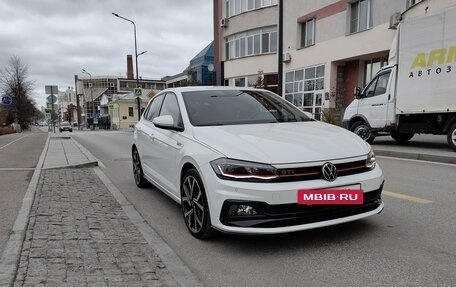 Volkswagen Polo GTI VI, 2021 год, 3 600 000 рублей, 3 фотография