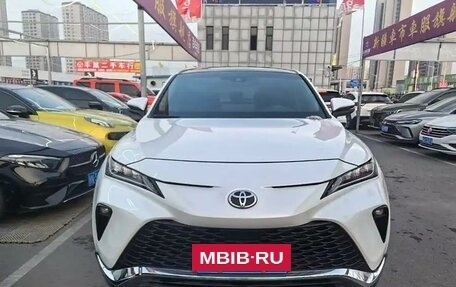 Toyota Venza, 2022 год, 3 731 000 рублей, 3 фотография