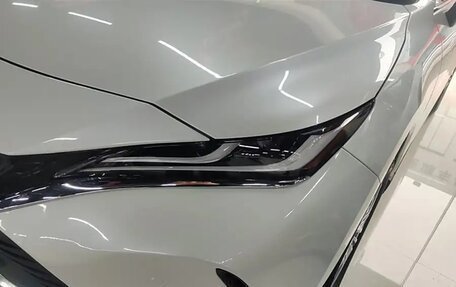 Toyota Harrier, 2022 год, 3 702 000 рублей, 4 фотография