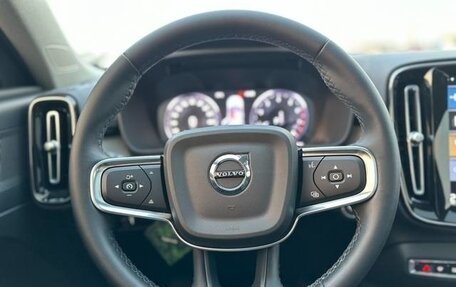 Volvo XC40 I, 2022 год, 4 200 007 рублей, 7 фотография