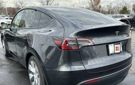 Tesla Model Y I, 2024 год, 7 000 000 рублей, 4 фотография