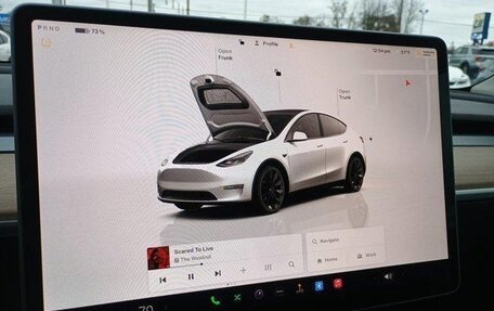 Tesla Model Y I, 2023 год, 4 800 000 рублей, 8 фотография