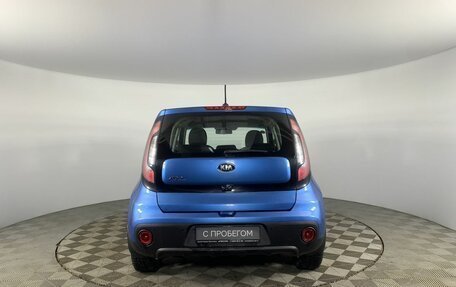 KIA Soul II рестайлинг, 2019 год, 1 700 000 рублей, 6 фотография