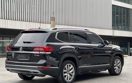 Volkswagen Touareg III, 2021 год, 4 600 000 рублей, 4 фотография