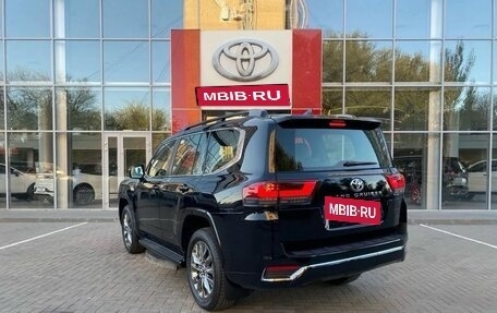 Toyota Land Cruiser, 2024 год, 14 650 000 рублей, 7 фотография