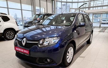 Renault Sandero II рестайлинг, 2015 год, 879 000 рублей, 1 фотография