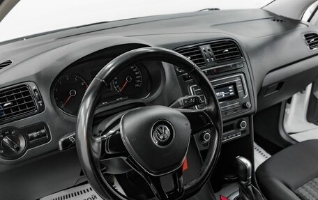 Volkswagen Polo VI (EU Market), 2017 год, 995 000 рублей, 10 фотография