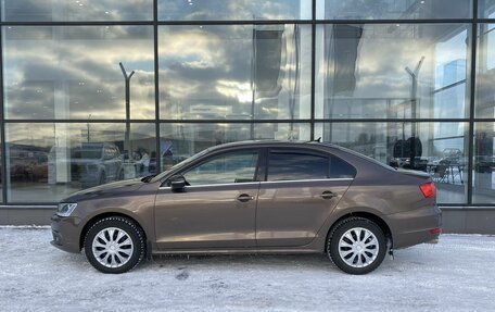 Volkswagen Jetta VI, 2011 год, 900 000 рублей, 4 фотография